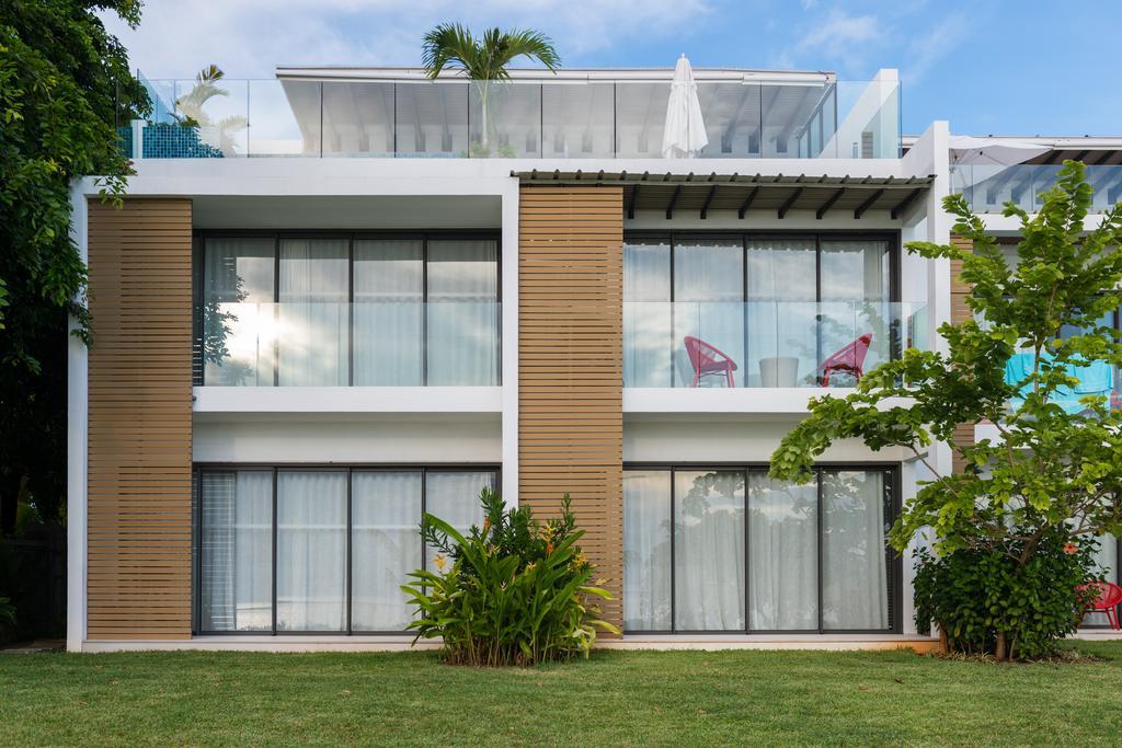 Apartment Villasun Seafront Apart At Capouest *